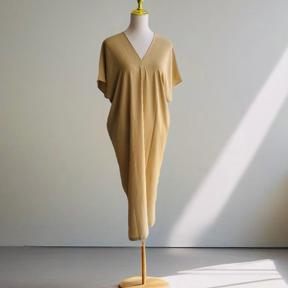 0067/ Nude Kaftan Style Dress Crinkle Airflow Material - Picture 6 of 7